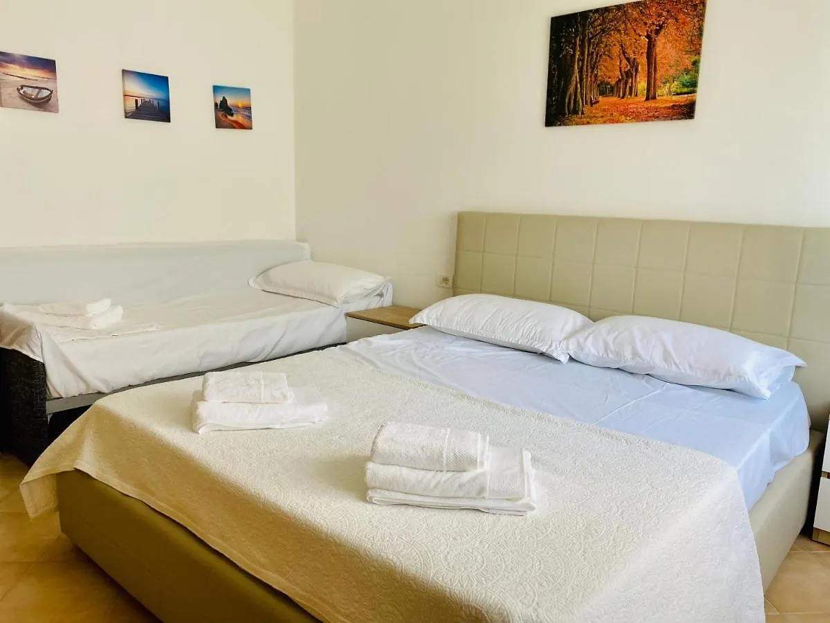 Family-Friendly Apartments Next To Premium Beach Hotel, Golem Golem