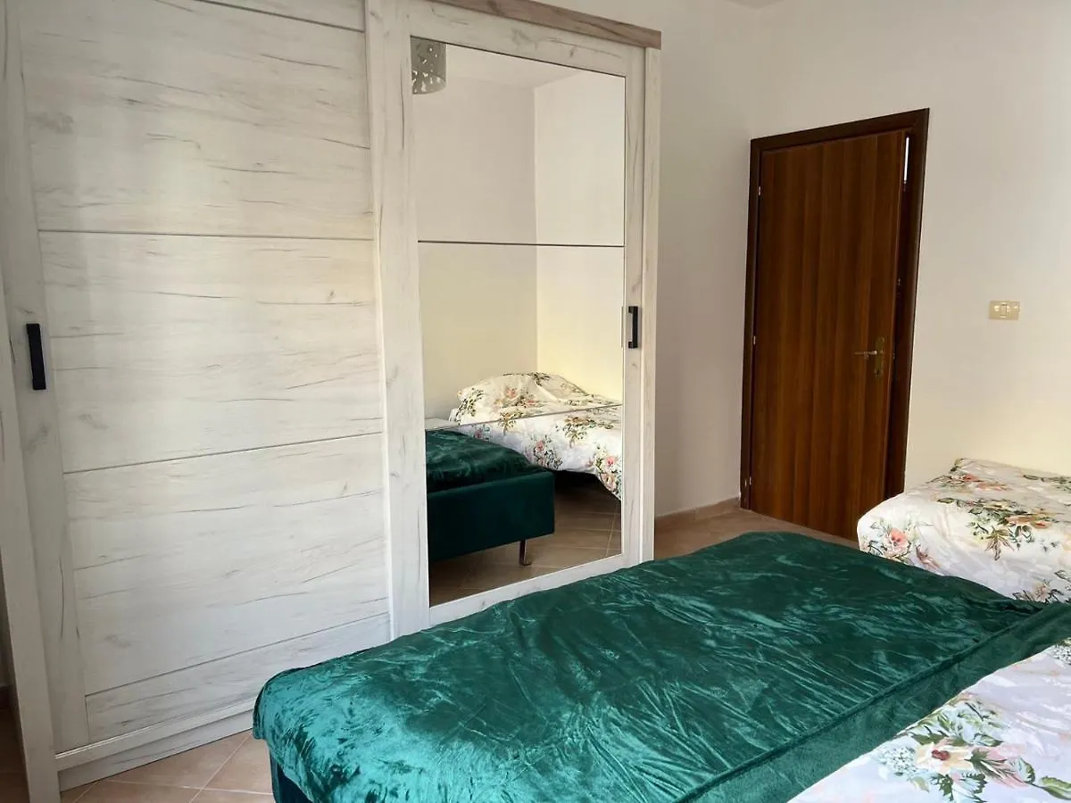 Family-Friendly Apartments Next To Premium Beach Hotel, Golem Golem  Albania