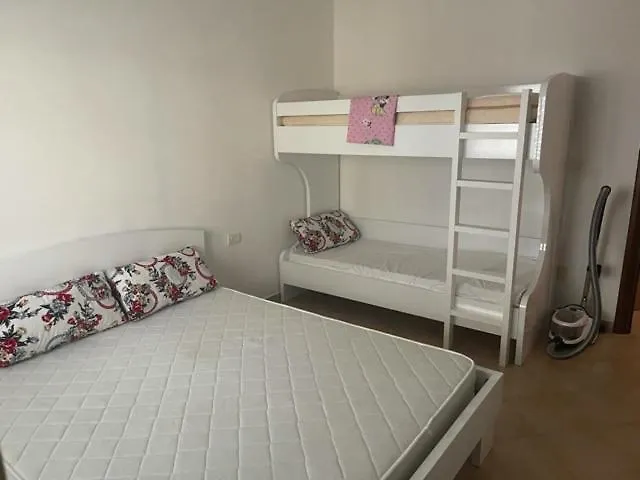 Family-Friendly Apartments Next To Premium Beach Hotel, Golem Golem